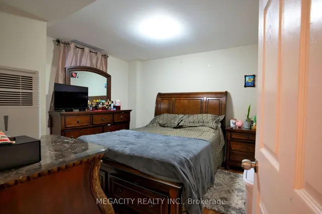 Additional image 5 of 22 Durango Dr