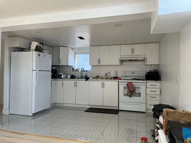 Additional image 18 of 78 Sanford Cres