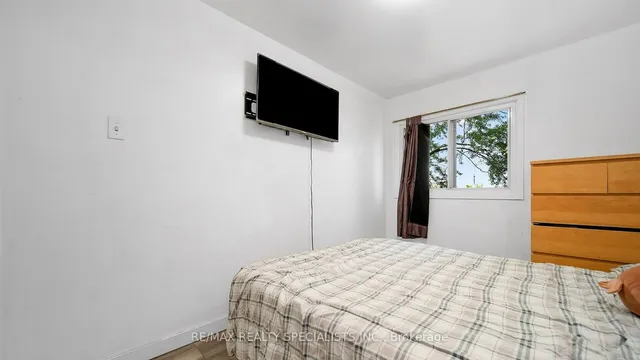 Additional image 23 of 475 Bramalea Rd Unit 45