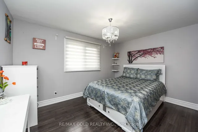 Additional image 11 of 8 Drury Cres