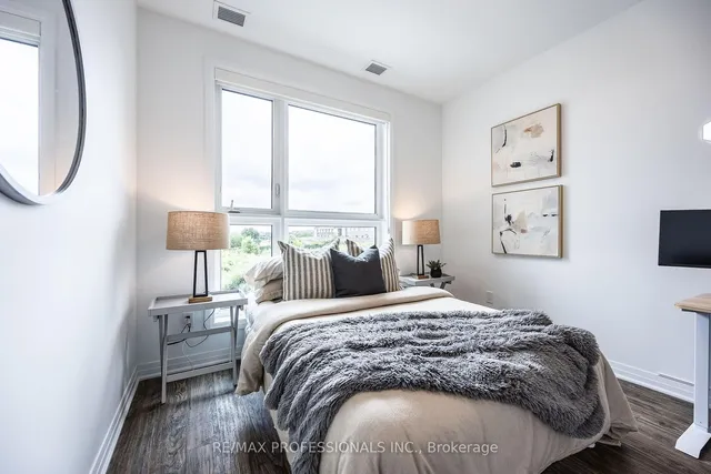 Additional image 19 of 95 Dundas St Unit 118