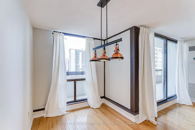 Additional image 9 of 80 Quebec Ave Unit 803