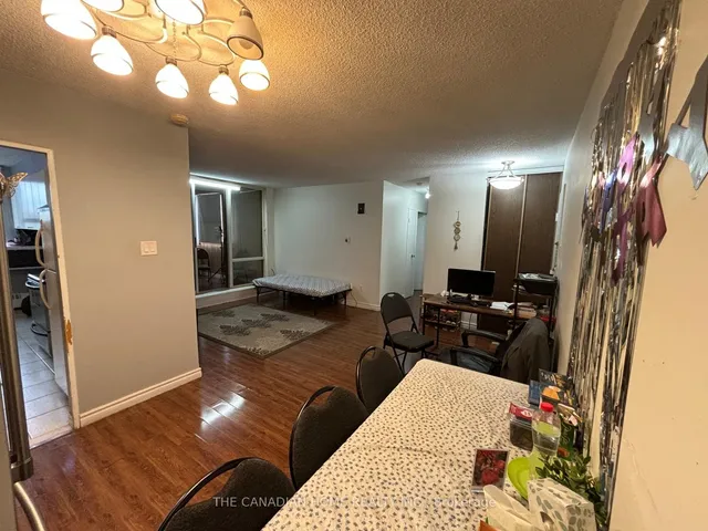 Additional image 3 of 1625 Bloor St Unit 715