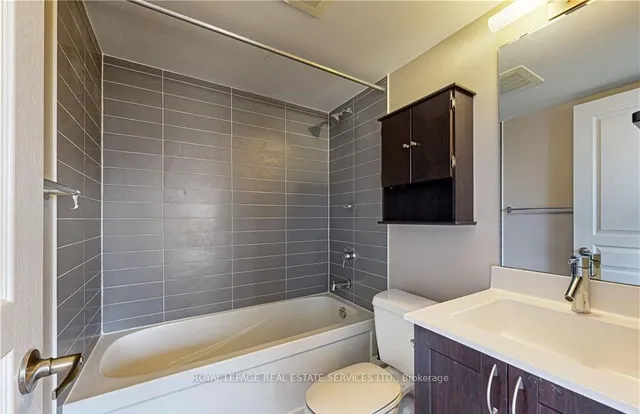 Additional image 24 of 1940 Ironstone Dr Unit 709