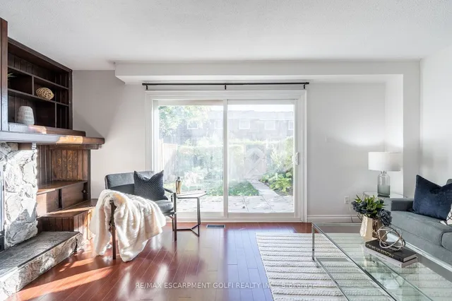 Additional image 7 of 586 Renforth Dr Unit 40