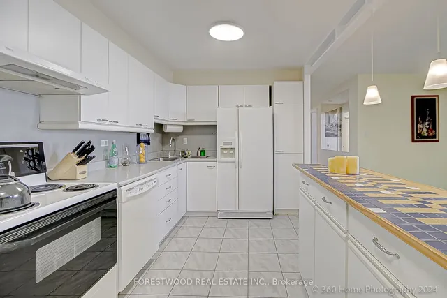 Additional image 9 of 1320 Mississauga Valley Blvd Unit 1015