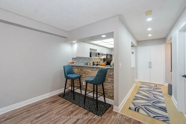 Additional image 12 of 109 Bristol Rd Unit 134