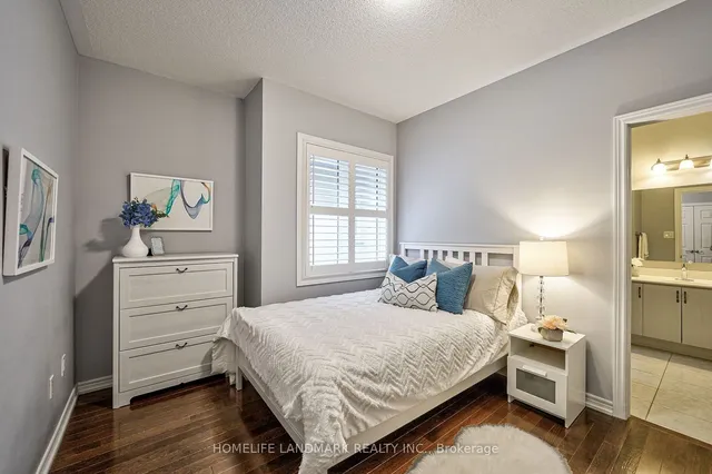 Additional image 9 of 101 Kaitting Tr