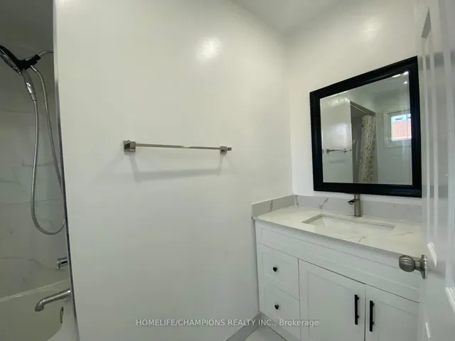 Additional image 25 of 46 Canmore Blvd