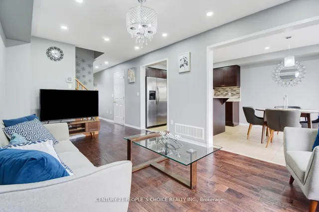 Additional image 18 of 4872 Capri Cres