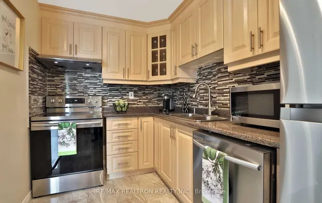 Additional image 6 of 4185 Shipp Dr Unit 618