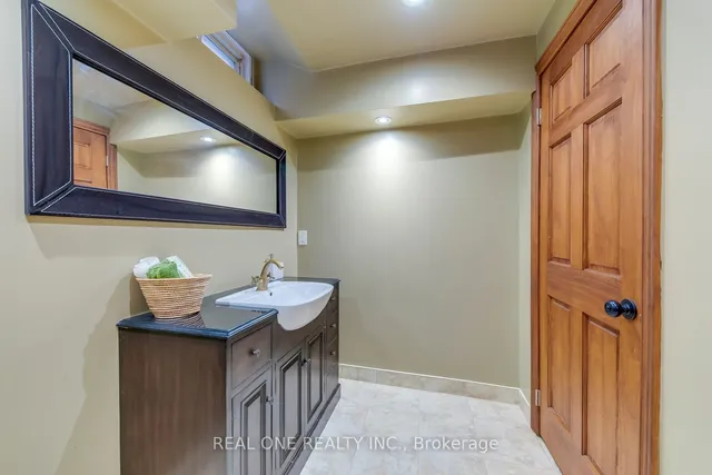 Additional image 36 of 1033 Kestell Blvd