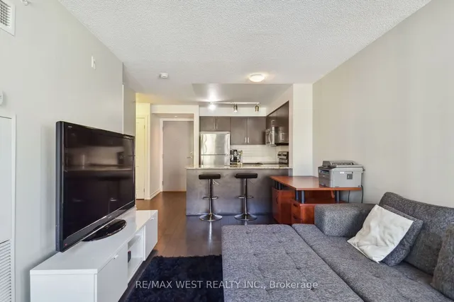 Additional image 10 of 80 Esther Lorrie Dr Unit 321