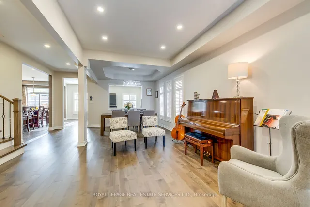 Additional image 9 of 2484 Logan Ave