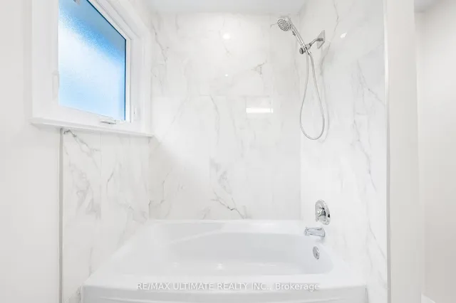 Additional image 21 of 66 Lloydminster Cres