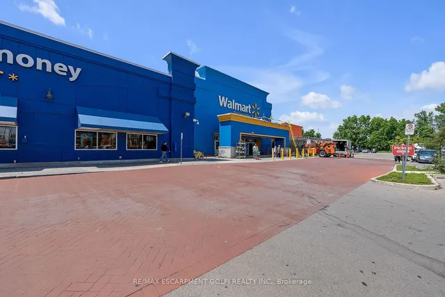 Additional image 38 of 2093 Fairview St Unit 408