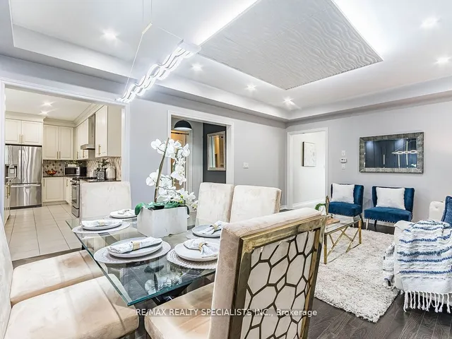 Additional image 8 of 14 Canary Clse