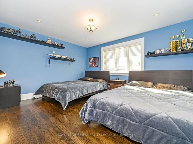 Additional image 16 of 3602 Logmoss Cres