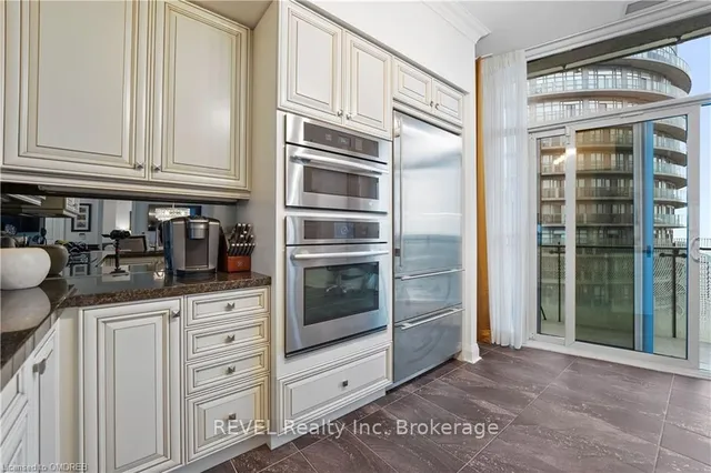 Additional image 19 of 50 ABSOLUTE Ave Unit PH3 - 5