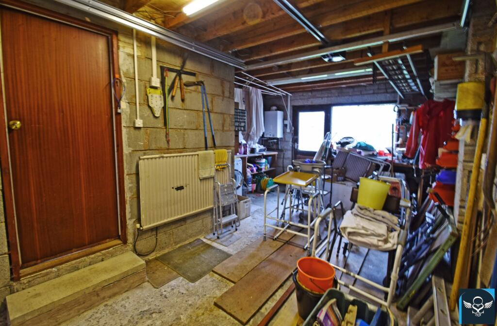 Additional image 17 of Wheatley Lane Road, Fence