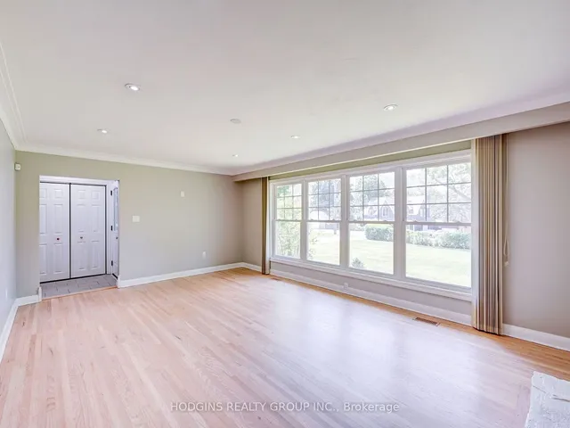 Additional image 15 of 7079 Second Line