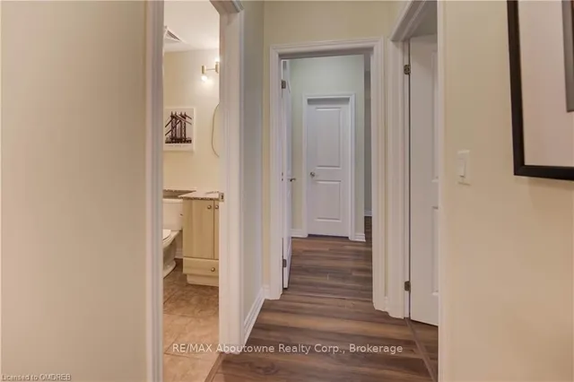 Additional image 12 of 216 OAK PARK Blvd Unit 226