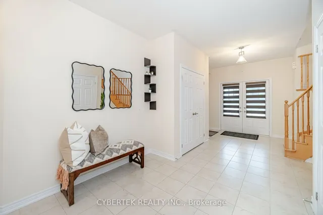 Additional image 4 of 8 Tetra Crt