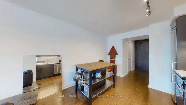 Additional image 13 of 320 Richmond St Unit 810