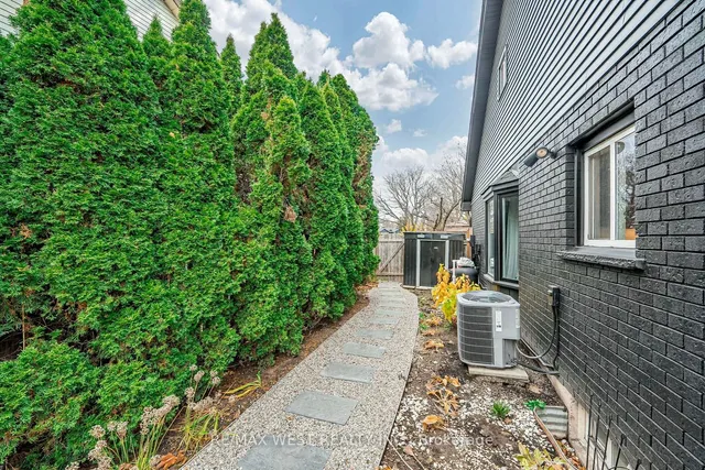 Additional image 38 of 680 Powell Crt