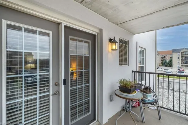 Additional image 25 of 1411 Walker's Line Unit 216