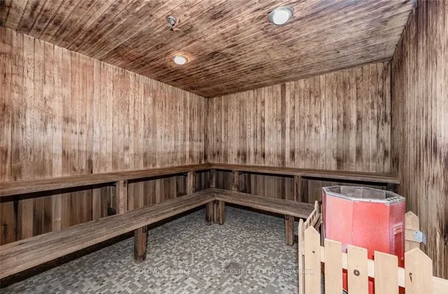 Additional image 37 of 1300 Marlborough Crt Unit 125