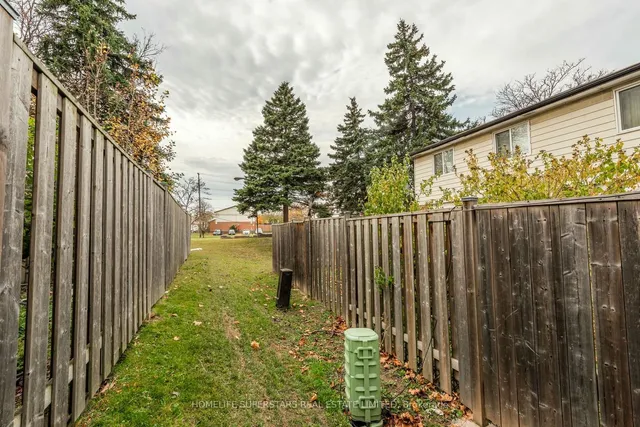 Additional image 37 of 7475 Goreway Dr Unit 50