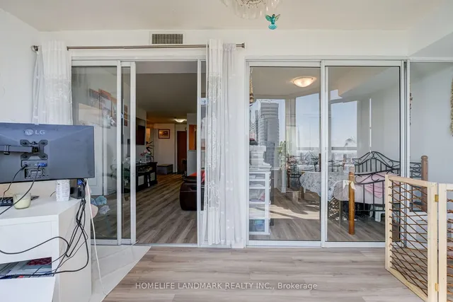 Additional image 19 of 88 Corporate Dr Unit 2202