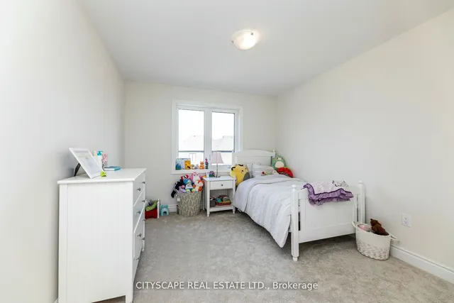 Additional image 37 of 3243 Sixth Line