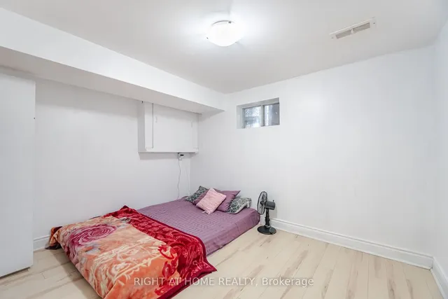 Additional image 23 of 78 Sanford Cres