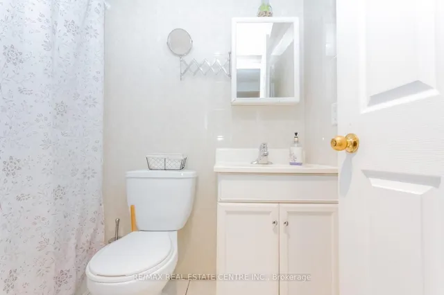 Additional image 17 of 835 Stonebridge Ave