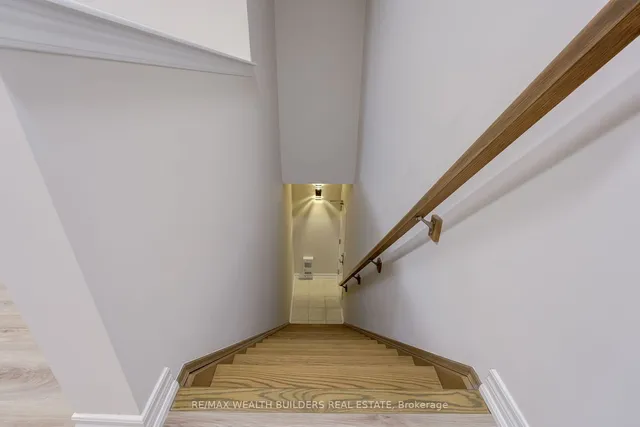 Additional image 23 of 2333 Sawgrass Dr Unit 202