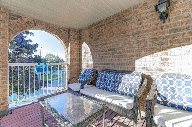 Additional image 32 of 14 River Rock Cres