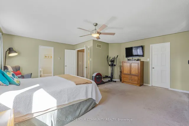 Additional image 17 of 1177 Ewing Cres