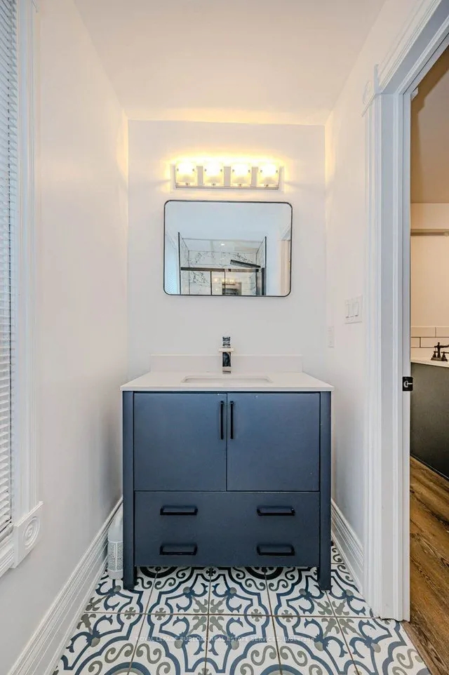 Additional image 19 of 574 Clark Ave