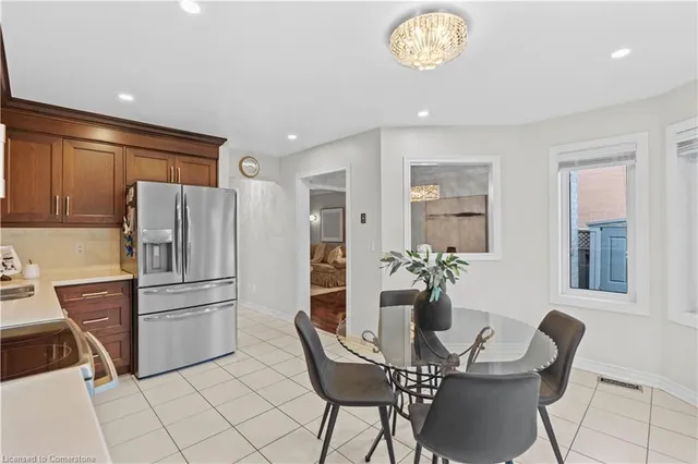 Additional image 9 of 129 Valonia Dr