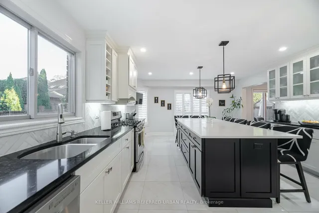 Additional image 11 of 522 Larkspur Lane