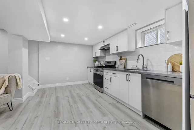 Additional image 18 of 86 Marble Arch Cres