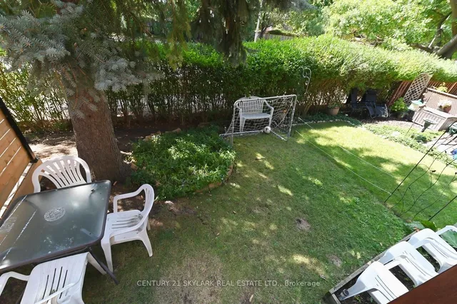 Additional image 29 of 1320 Hampton St Unit 25