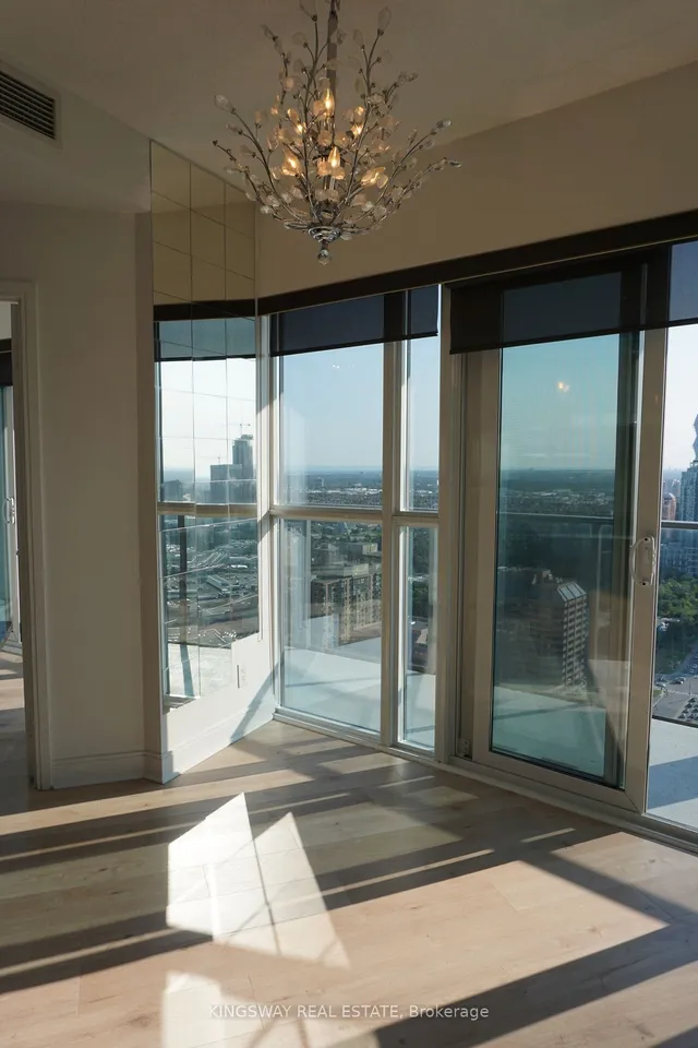 Additional image 27 of 60 Absolute Ave Unit 4004