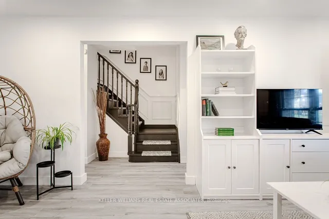 Additional image 17 of 2258 Upper Middle Rd Unit 7