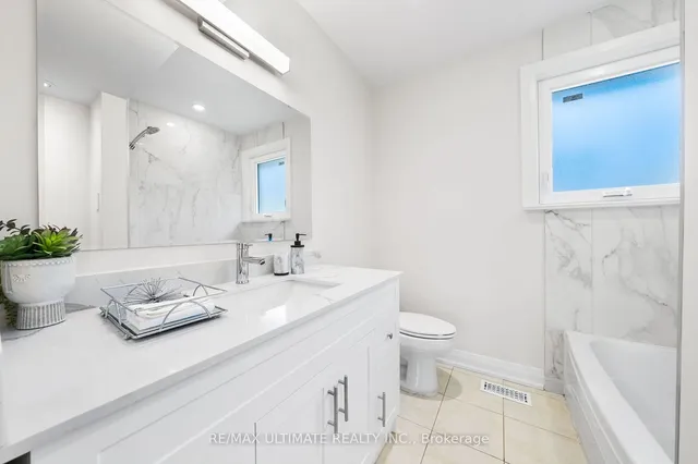 Additional image 16 of 66 Lloydminster Cres