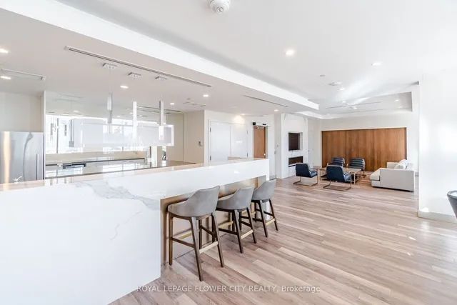 Additional image 35 of 65 Watergarden Dr Unit 709