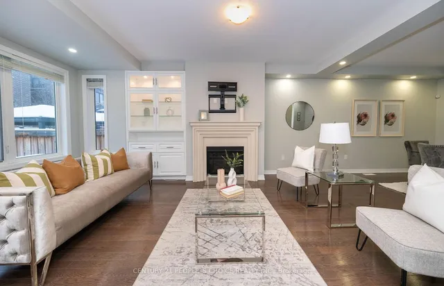 Additional image 7 of 381 Dahlia Tr