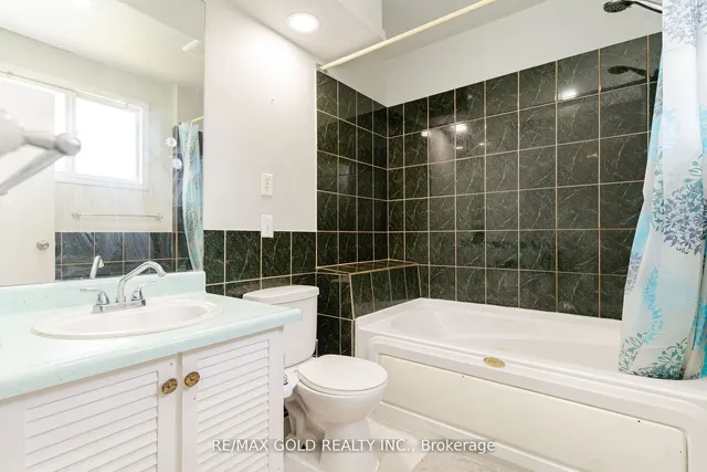 Additional image 21 of 111 Dearbourne Blvd